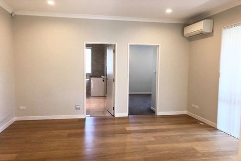 Photo of property in 19 Lynden Avenue, Hillcrest, Auckland, 0627