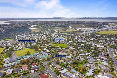 Photo of property in 17 Keegan Drive, Massey, Auckland, 0614