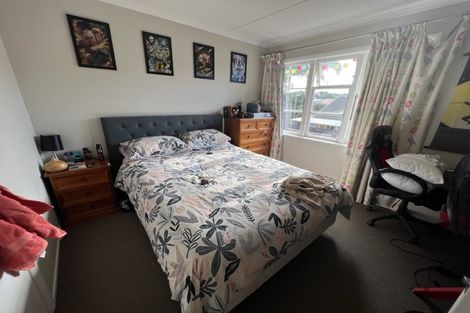 Photo of property in 3/132 Edmonton Road, Te Atatu South, Auckland, 0610