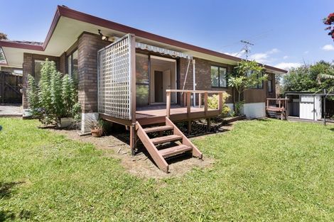 Photo of property in 2/79 Aberfeldy Avenue, Highland Park, Auckland, 2010