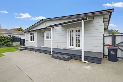 Photo of property in 1213 Caroline Road, Mayfair, Hastings, 4122