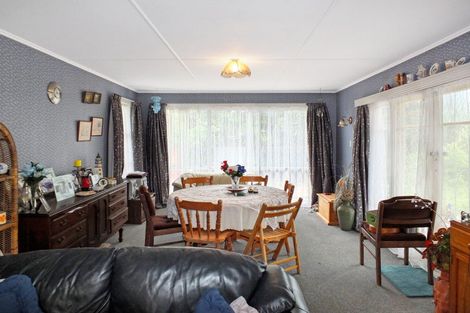 Photo of property in 18 Brown Terrace, Foxton Beach, Foxton, 4815