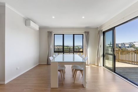Photo of property in 25 Whale Bay Rise, Gulf Harbour, Whangaparaoa, 0930