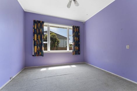 Photo of property in 85 Brooklands Road, Brooklands, New Plymouth, 4310