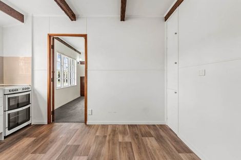 Photo of property in 21 Snell Avenue, Papakura, 2110