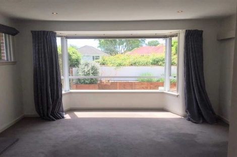 Photo of property in 32 Gregan Crescent, Burnside, Christchurch, 8053