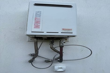 Photo of property in 19a Sunnyside Road, Sunnyvale, Auckland, 0612