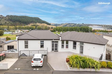 Photo of property in 129a Forth Street, North Dunedin, Dunedin, 9016