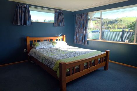 Photo of property in 11 Kenilworth Road, Oamaru North, Oamaru, 9400