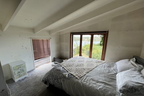 Photo of property in 119 Ferry Parade, Herald Island, Auckland, 0618