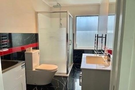 Photo of property in 80a Millbrook Road, Henderson, Auckland, 0612