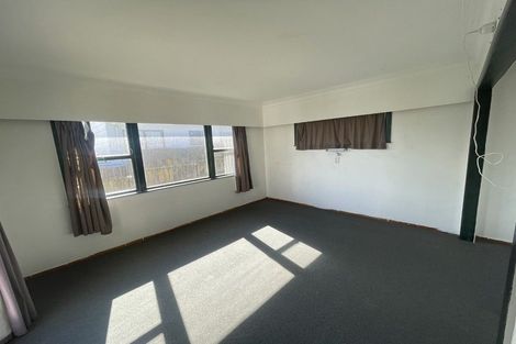 Photo of property in 228 Dominion Road, Red Hill, Papakura, 2110