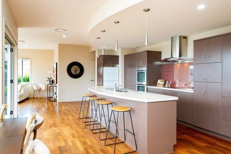 Photo of property in 68 Rochfort Road, Havelock North, 4130