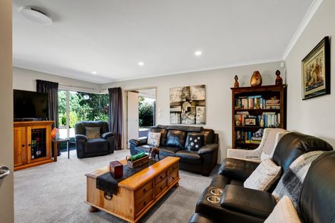 Photo of property in 2 Parkvue Drive, Bell Block, New Plymouth, 4312