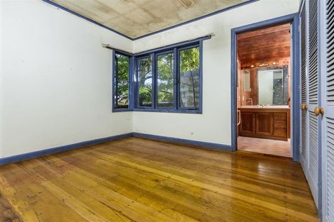 Photo of property in 2/22 Windy Ridge Road, Glenfield, Auckland, 0629