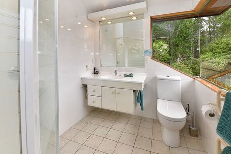 Photo of property in 70 Scott Road, Stanmore Bay, Whangaparaoa, 0932