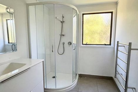 Photo of property in 68 Kaipatiki Road, Glenfield, Auckland, 0629