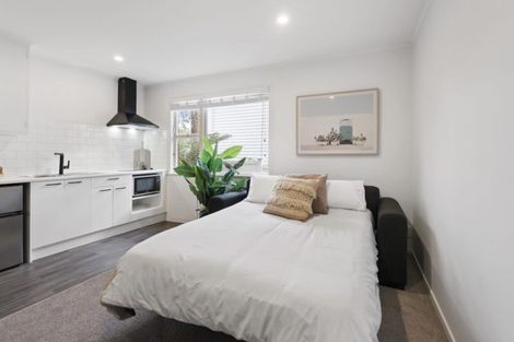 Photo of property in 213 Jervois Road, Herne Bay, Auckland, 1011