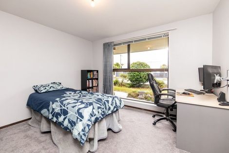 Photo of property in 2/16 Veitches Road, Casebrook, Christchurch, 8051
