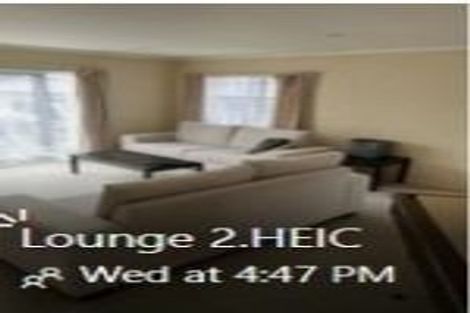 Photo of property in 17 Rosetti Rise, West Harbour, Auckland, 0618