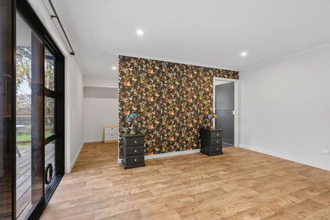 Photo of property in 12 Rimu Street, Levin, 5510
