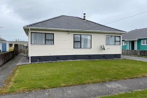 Photo of property in 48 Monro Street, Cobden, Greymouth, 7802