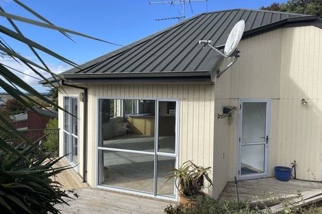 Photo of property in 8 Ball Lane, Redcliffs, Christchurch, 8081