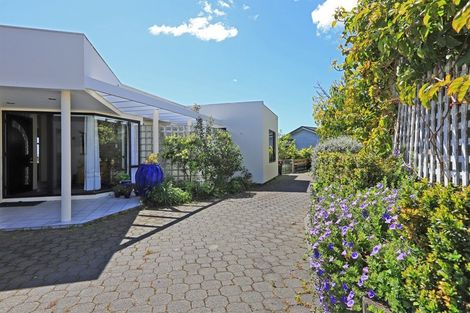 Photo of property in 49 Churchill Drive, Taradale, Napier, 4112