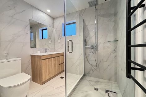 Photo of property in 22b Poruru Close, Papakura, 2110