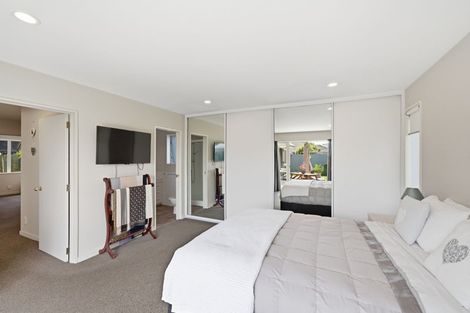 Photo of property in 2/40 Hare Street, Ilam, Christchurch, 8041