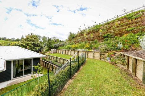 Photo of property in 17a Heta Road, Highlands Park, New Plymouth, 4312