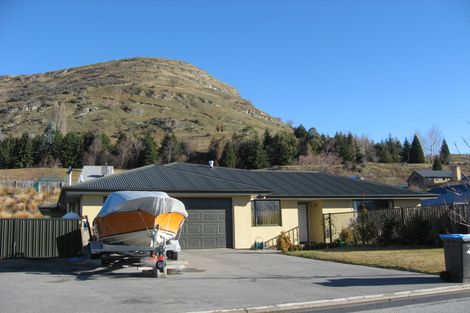 Photo of property in 21 Wellswood Way, Lower Shotover, Queenstown, 9371