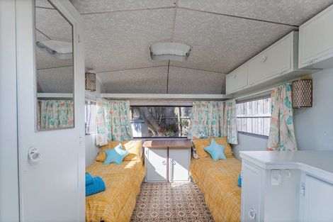 Photo of property in 56 Hahei Beach Road, Hahei, Whitianga, 3591