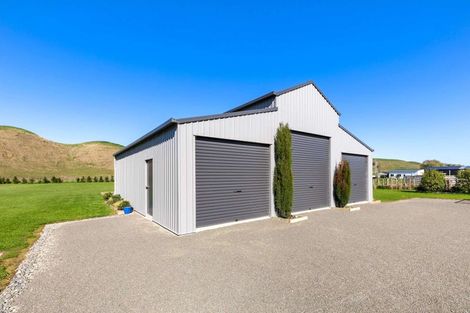 Photo of property in 662 No 3 Line, Okoia, Wanganui, 4582