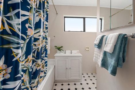 Photo of property in 10 Rosalind Street, Ngaio, Wellington, 6035