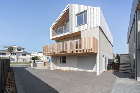 Photo of property in 203 Winifred Avenue, Whangamata, 3620