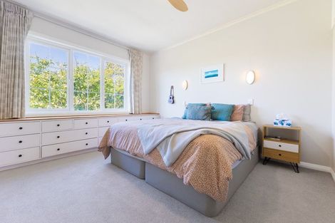 Photo of property in 1 Rosetta Road, Raumati South, Paraparaumu, 5032