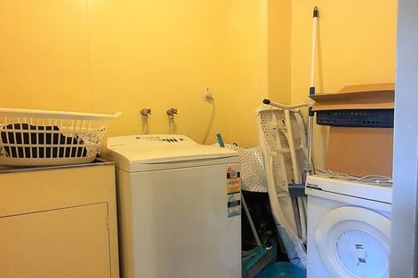 Photo of property in 67f Manor Place, Dunedin Central, Dunedin, 9016