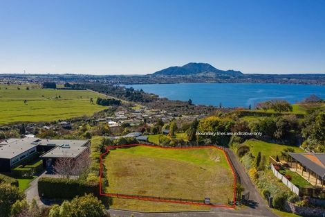 Photo of property in 2/110 Acacia Heights Drive, Acacia Bay, Taupo, 3385