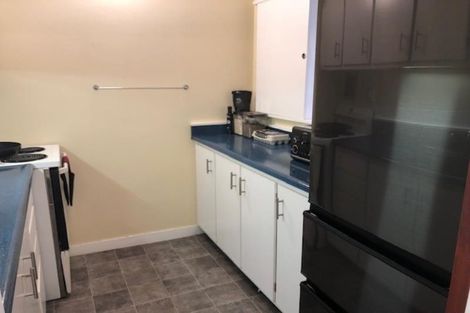 Photo of property in Hobson Court Flats, 13/70 Hobson Street, Thorndon, Wellington, 6011
