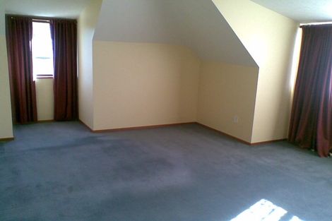 Photo of property in 9a Sequoia Place, Parklands, Christchurch, 8083