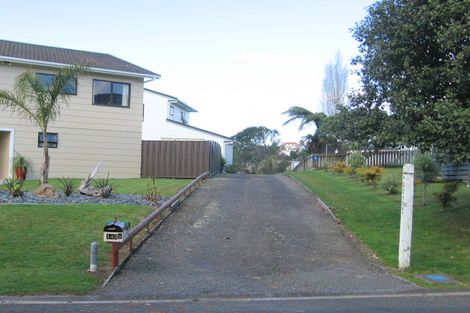 Photo of property in 143b Durrant Drive, Whangamata, 3620
