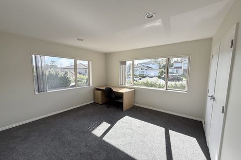 Photo of property in 76 Laurel Oak Drive, Schnapper Rock, Auckland, 0632