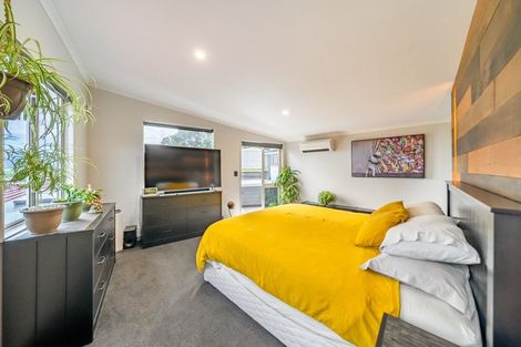 Photo of property in 71 Wyndrum Avenue, Waterloo, Lower Hutt, 5011