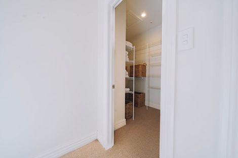 Photo of property in 3/36 Victoria Road, Devonport, Auckland, 0624