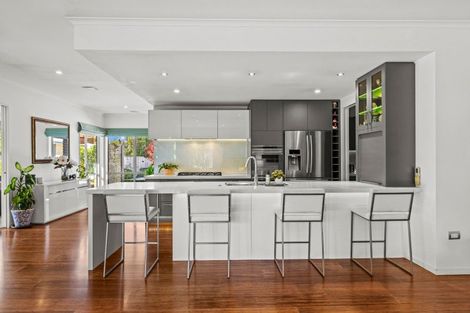 Photo of property in 28 Wilkinsons Road, Harewood, Christchurch, 8051