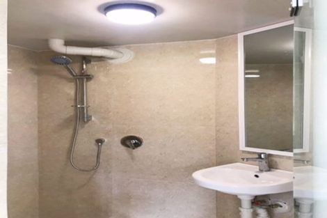 Photo of property in 12 Ferndale Road, Mount Wellington, Auckland, 1060