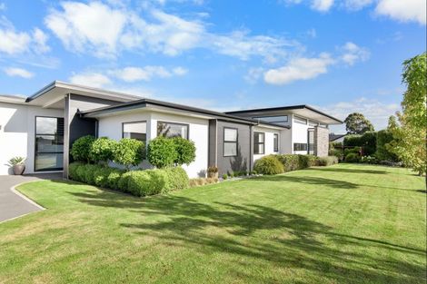 Photo of property in 83 Rossington Drive, West Melton, 7618