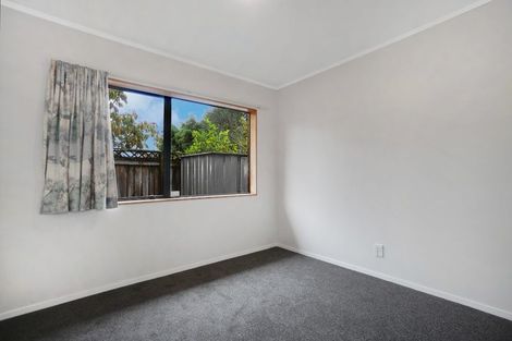 Photo of property in 17a Alberta Street, Point Chevalier, Auckland, 1022