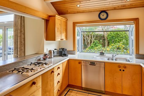 Photo of property in 137 Kings Crescent, Hutt Central, Lower Hutt, 5010